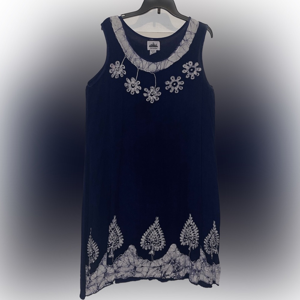 Sheer Embroidered Sleeveless Day Dress by Metropolitan size XL Navy/White